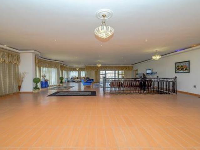 5 Bedroom House in Stanger Central