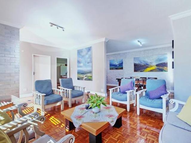 5 Bedroom House in Summerstrand