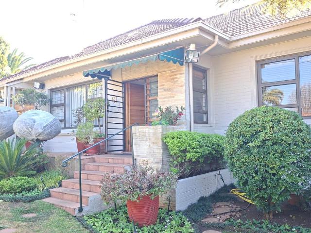 5 Bedroom House in Sydenham