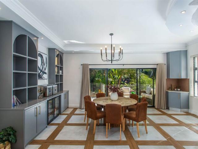 5 Bedroom House in Paarl