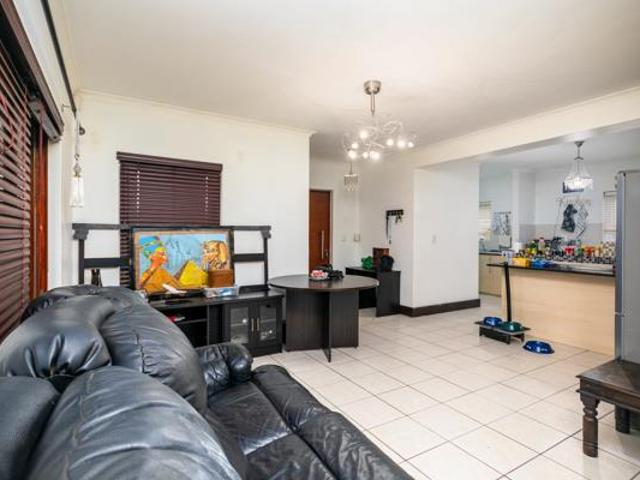5 Bedroom House in Parklands