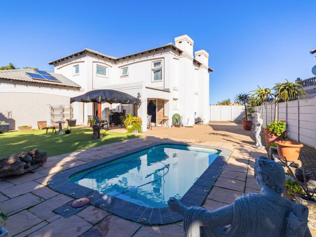 5 Bedroom House in Parklands