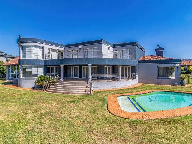 5 Bedroom House in Parkrand