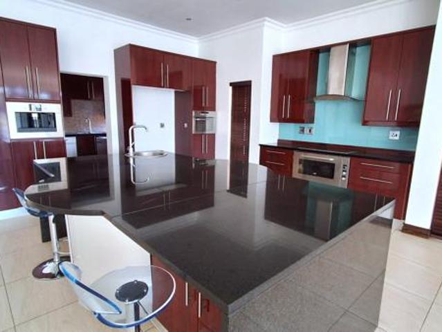 5 Bedroom House in Pecanwood