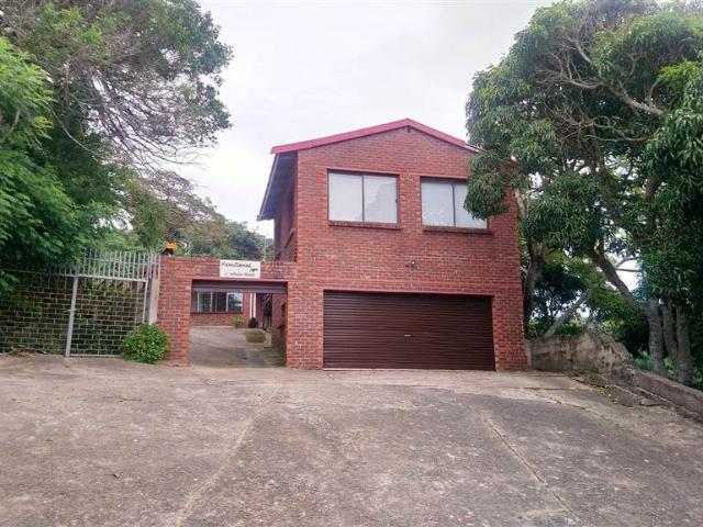 5 Bedroom House in Pennington