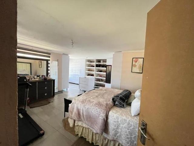 5 Bedroom House in Phalaborwa