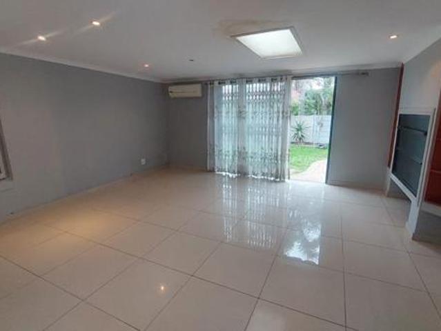 5 Bedroom House in Plattekloof Glen