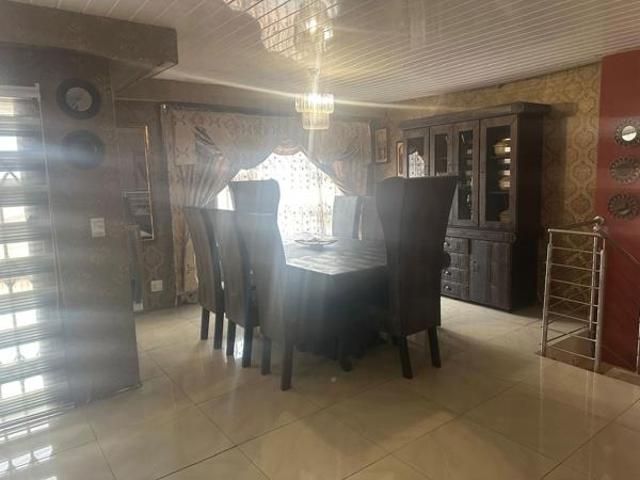 5 Bedroom House in Grasslands