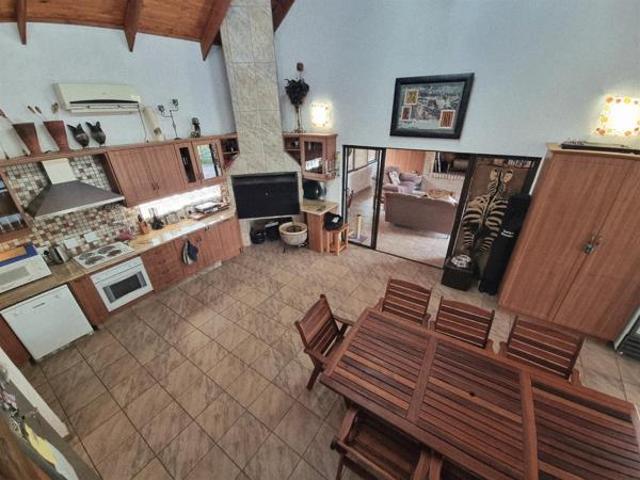 5 Bedroom House in Rooiberg