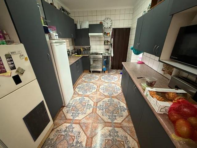5 Bedroom House in Rooihuiskraal