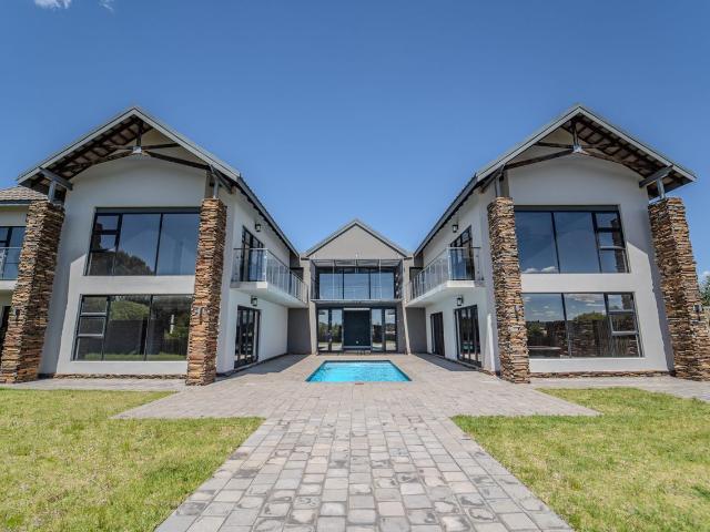 5 Bedroom House in Rayton