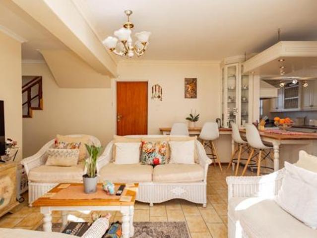 5 Bedroom House in Raithby