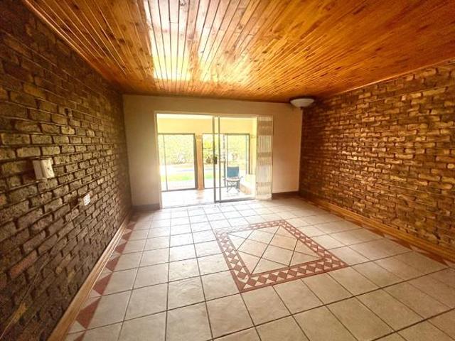 5 Bedroom House in Rant en Dal