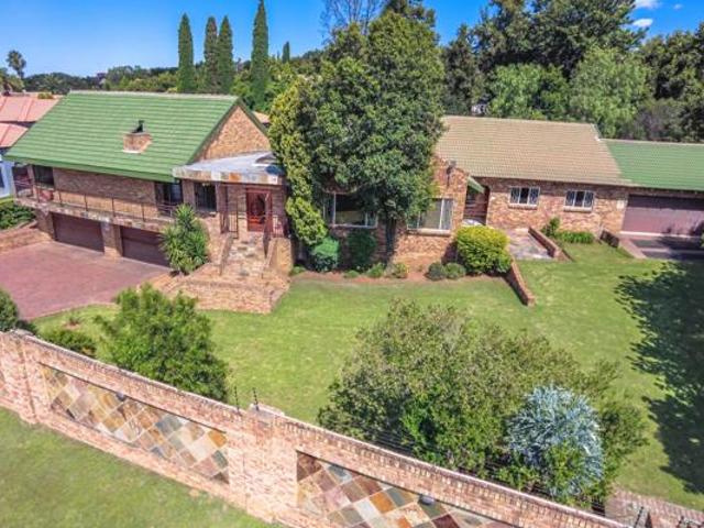 5 Bedroom House in Reyno Ridge