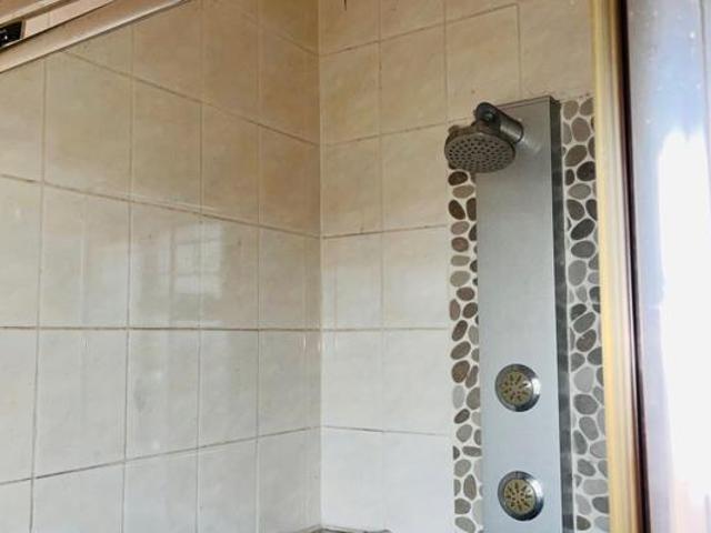 5 Bedroom House in Reyno Ridge
