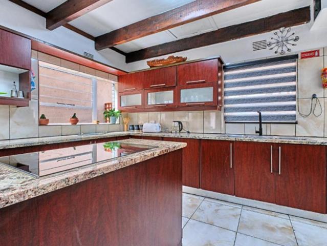 5 Bedroom House in Rivonia