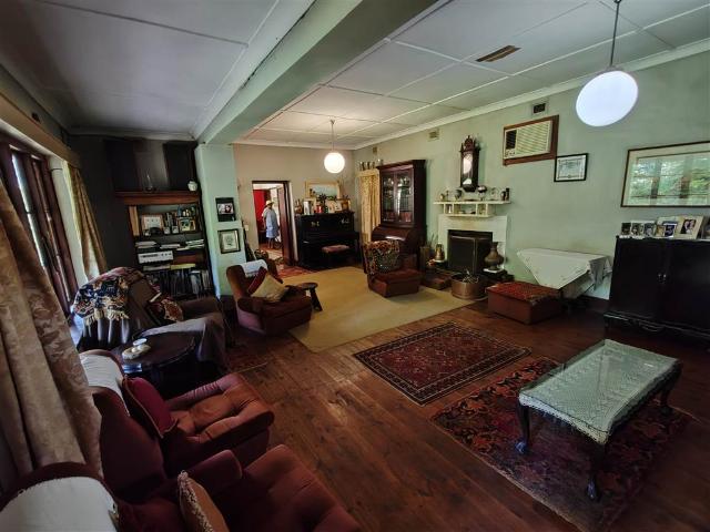 5 Bedroom House in Richmond