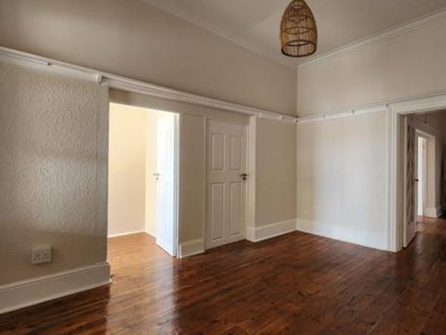 5 Bedroom House in Richmond Hill