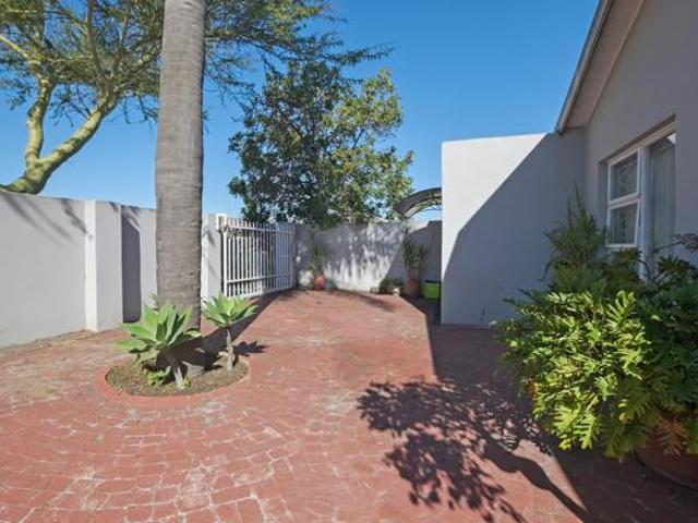 5 Bedroom House in Richwood