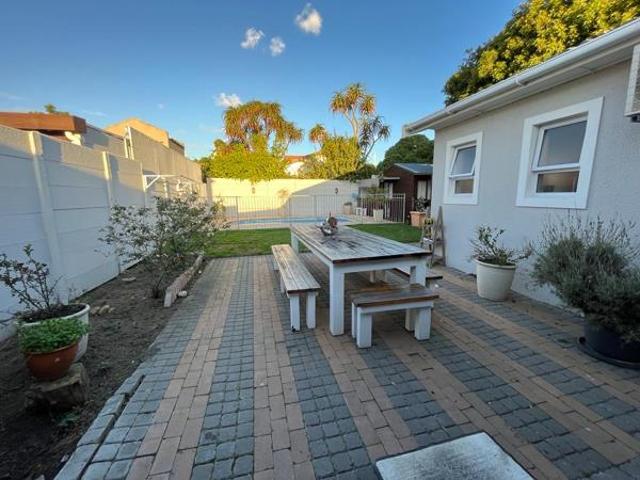 5 Bedroom House in Richwood
