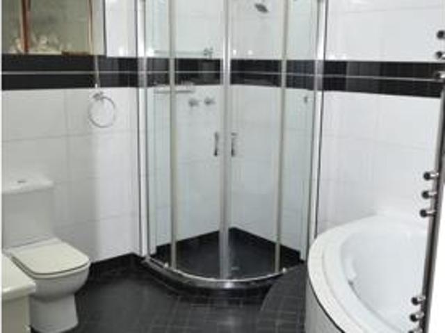 5 Bedroom House in Risiville