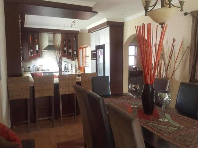 5 Bedroom House in Ruimsig