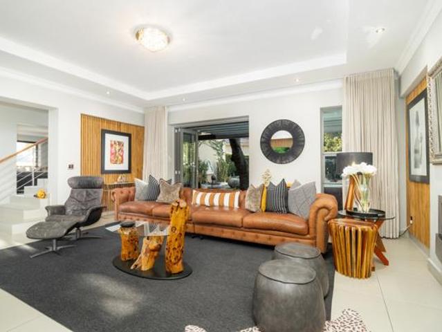 5 Bedroom House in Ruitershoogte