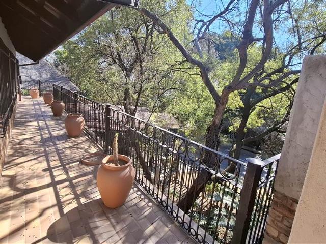 5 Bedroom House in Wonderboom