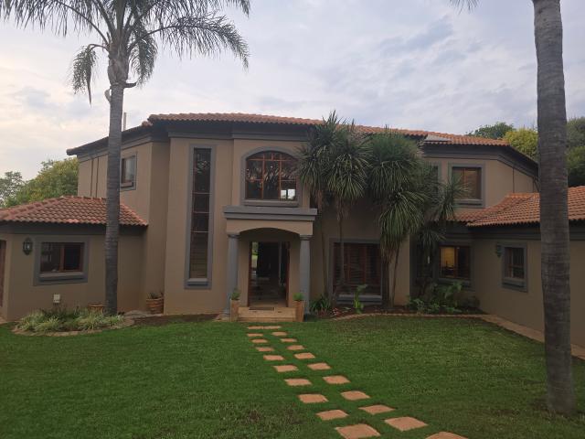 5 Bedroom House in Woodhill