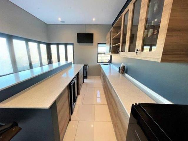 5 Bedroom House in Woodland Hills Wildlife Estate