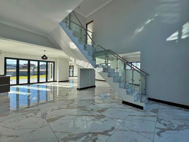5 Bedroom House in Woodland Hills Wildlife Estate