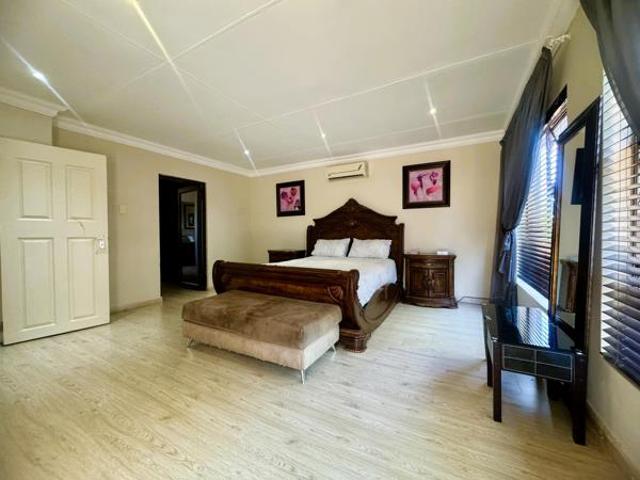 5 Bedroom House in Woodland Hills Wildlife Estate