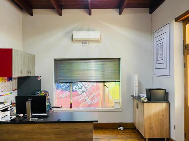 5 Bedroom House in Worcester Central