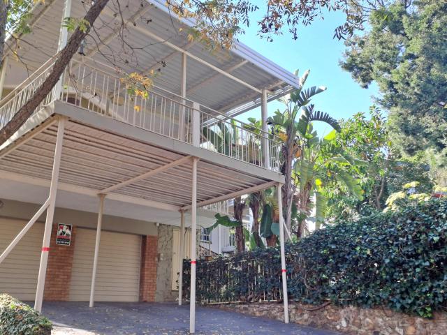 5 Bedroom House in Waterkloof Ridge