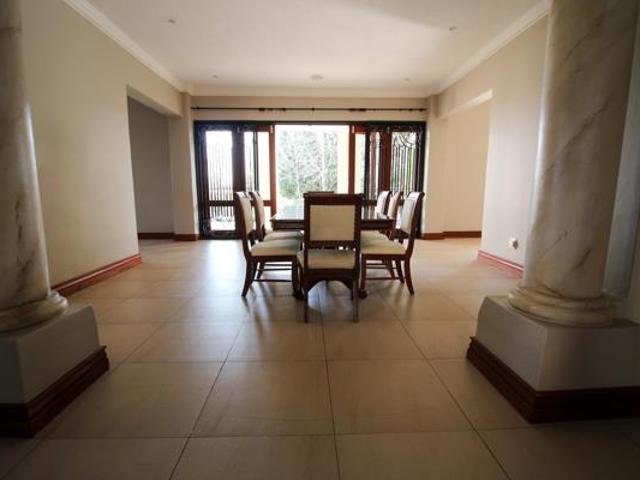 5 Bedroom House in Waterkloof Ridge