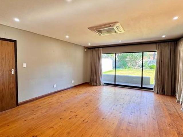 5 Bedroom House in Waverley