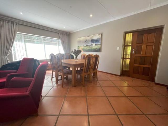 5 Bedroom House in Wapadrand