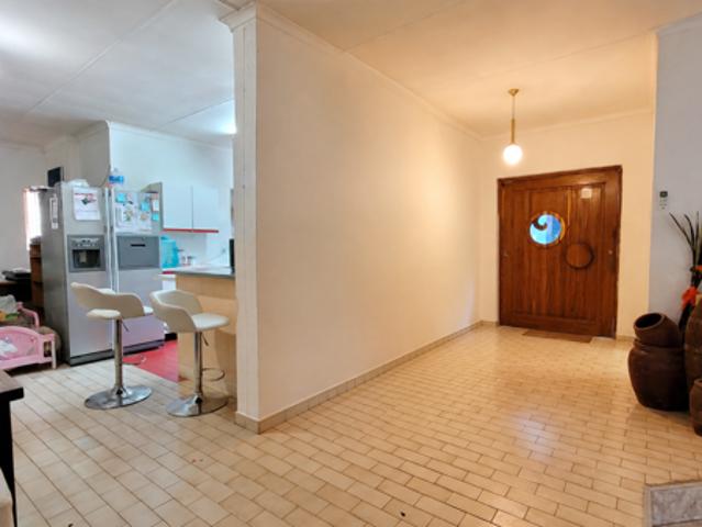 5 Bedroom House in West Acres Ext 8