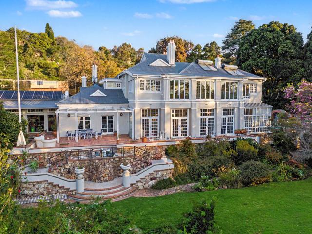 5 Bedroom House in Westcliff