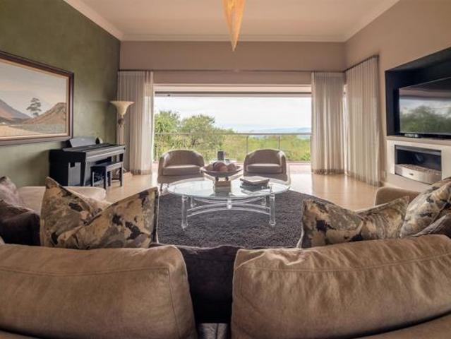 5 Bedroom House in White River Estates