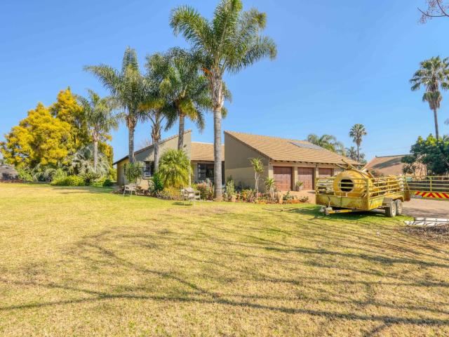 5 Bedroom House in Wierda Park