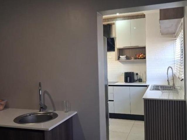 5 Bedroom House in Wildtuin Park