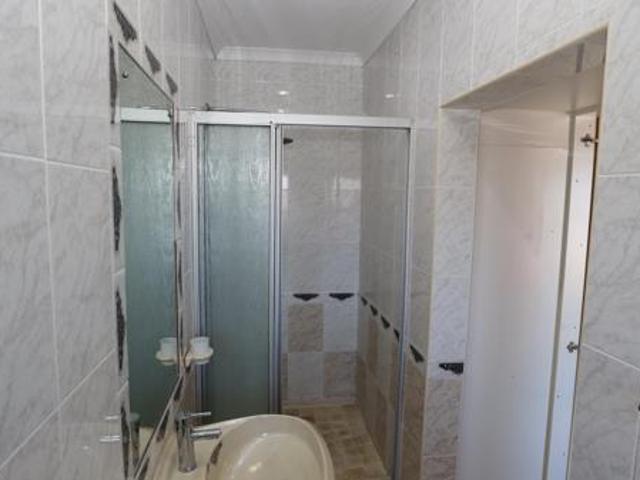 5 Bedroom House in Tongaat Beach