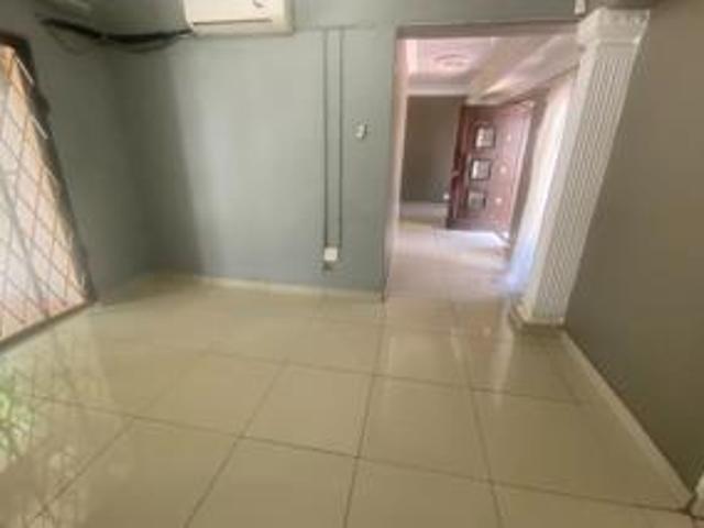 5 Bedroom House in The Orchards