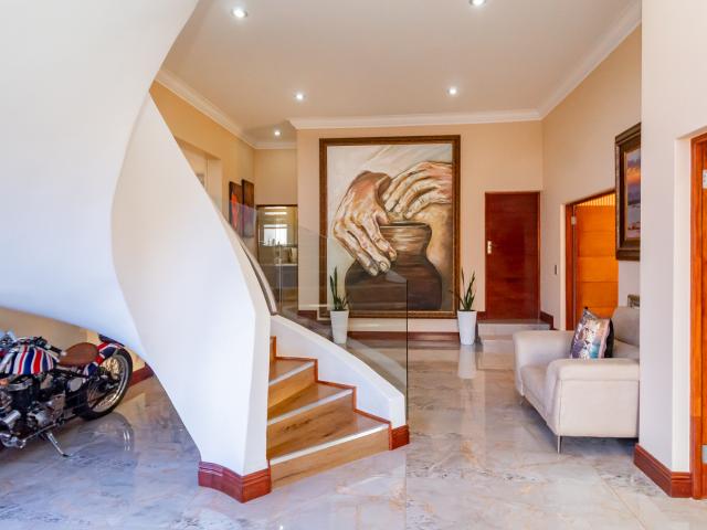 5 Bedroom House in The Hills Game Reserve Estate