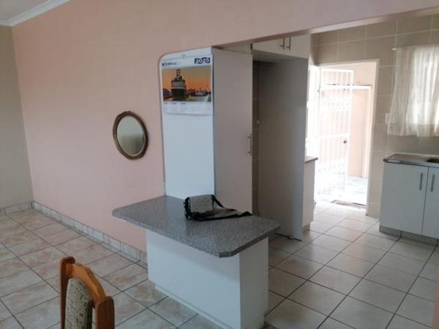 5 Bedroom House in Trenance Park