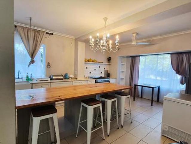 5 Bedroom House in Umhlanga Rocks