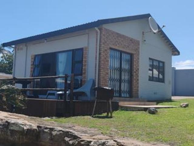 5 Bedroom House in Uvongo Beach