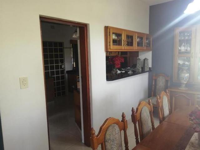5 Bedroom House in Uvongo Beach