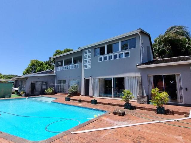 5 Bedroom House in Uvongo